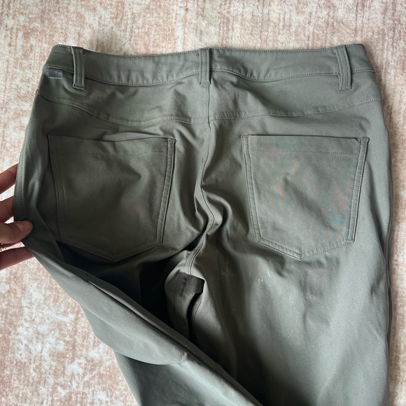 Lululemon ABC Pants Olive Green - Picture 4 of 4